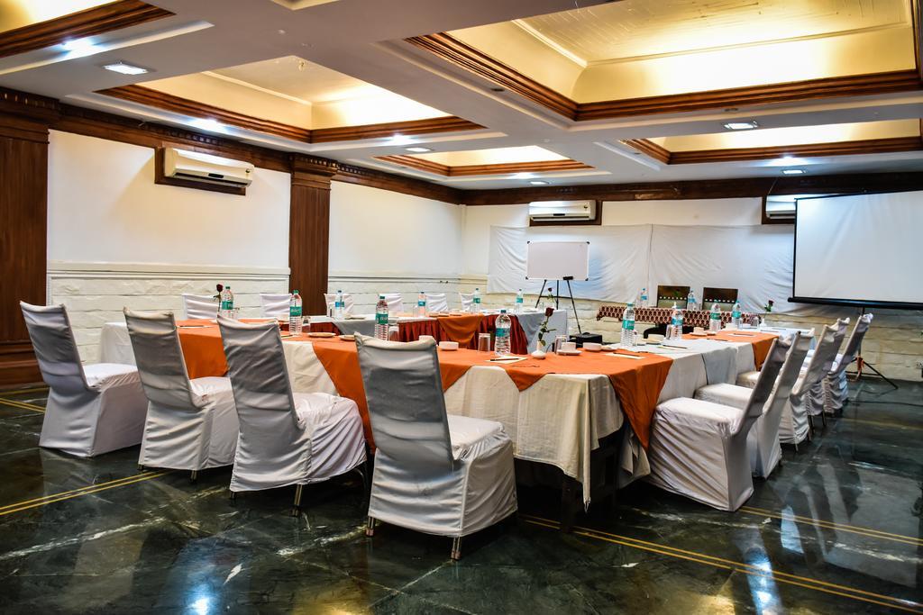 Hotel Empire Regency Jaipur Exterior photo